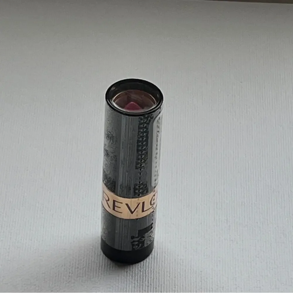 Revlon Super Lustrous Pink Velvet Lipstick 423